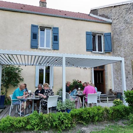 Maison Egalite Melay  Luaran gambar