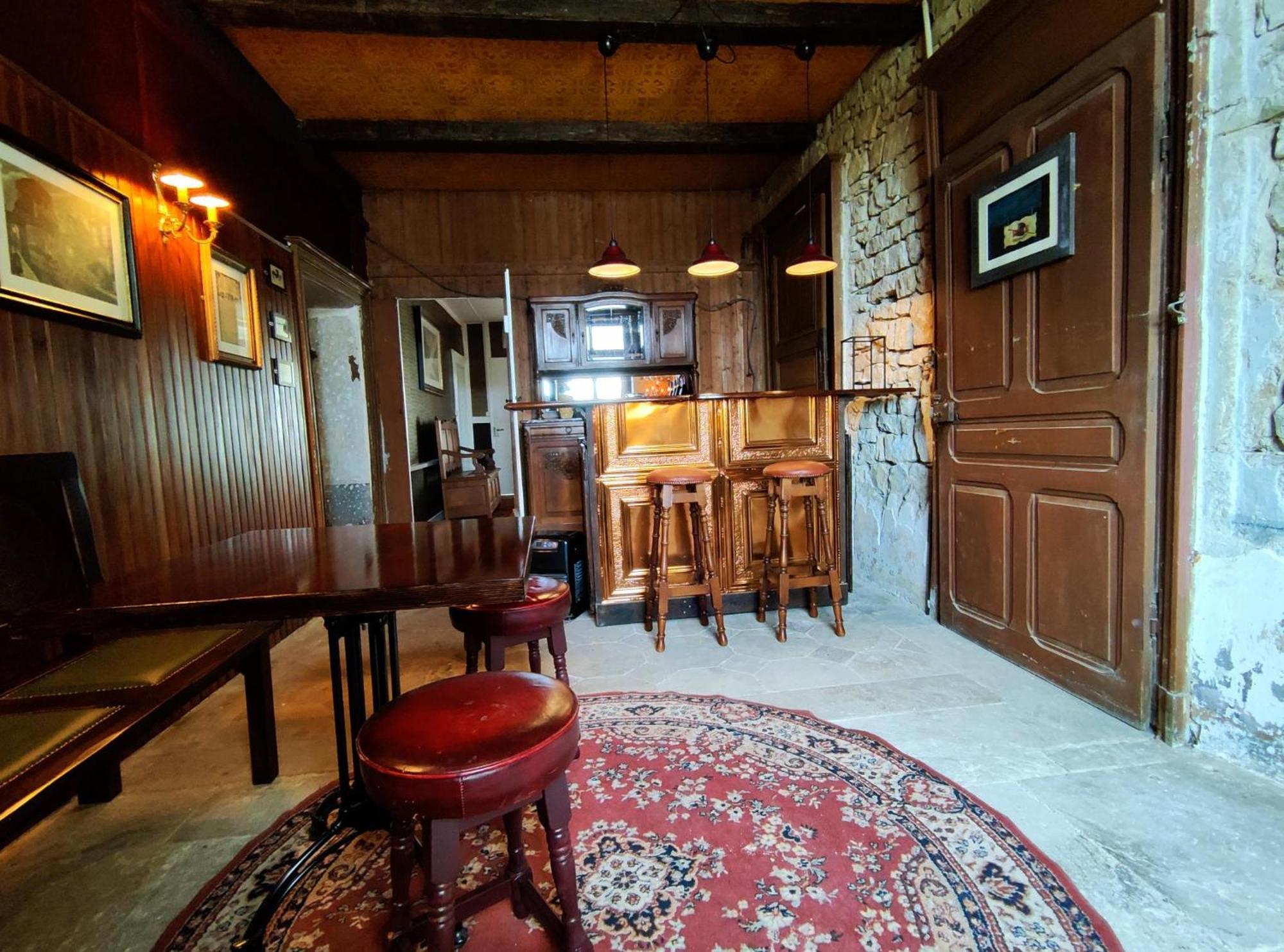 Maison Egalite Melay  Luaran gambar